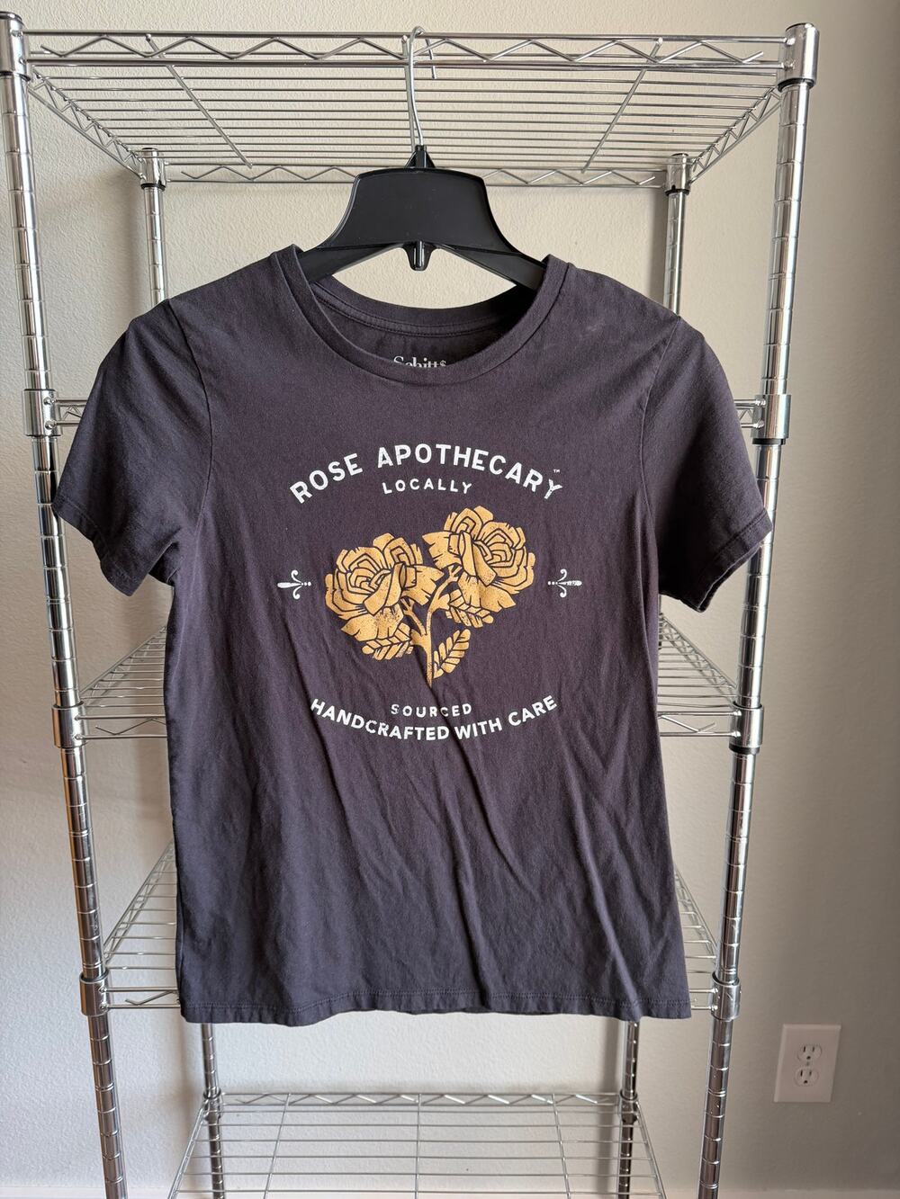 Schitt’s Creek “Rose Apothecary” Graphic T-Shirt – Women’s Small